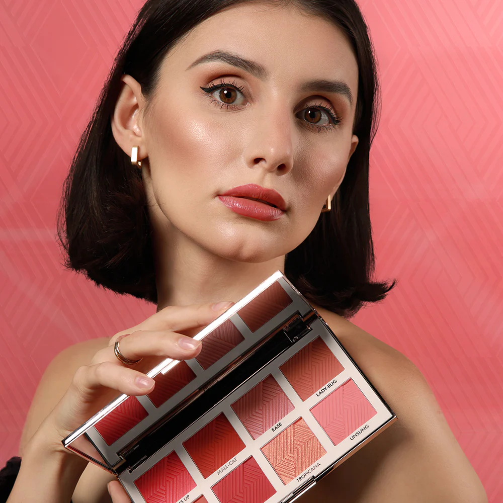 FOREVER 52 Essentials: 8-Color Blush Palette - Image 3